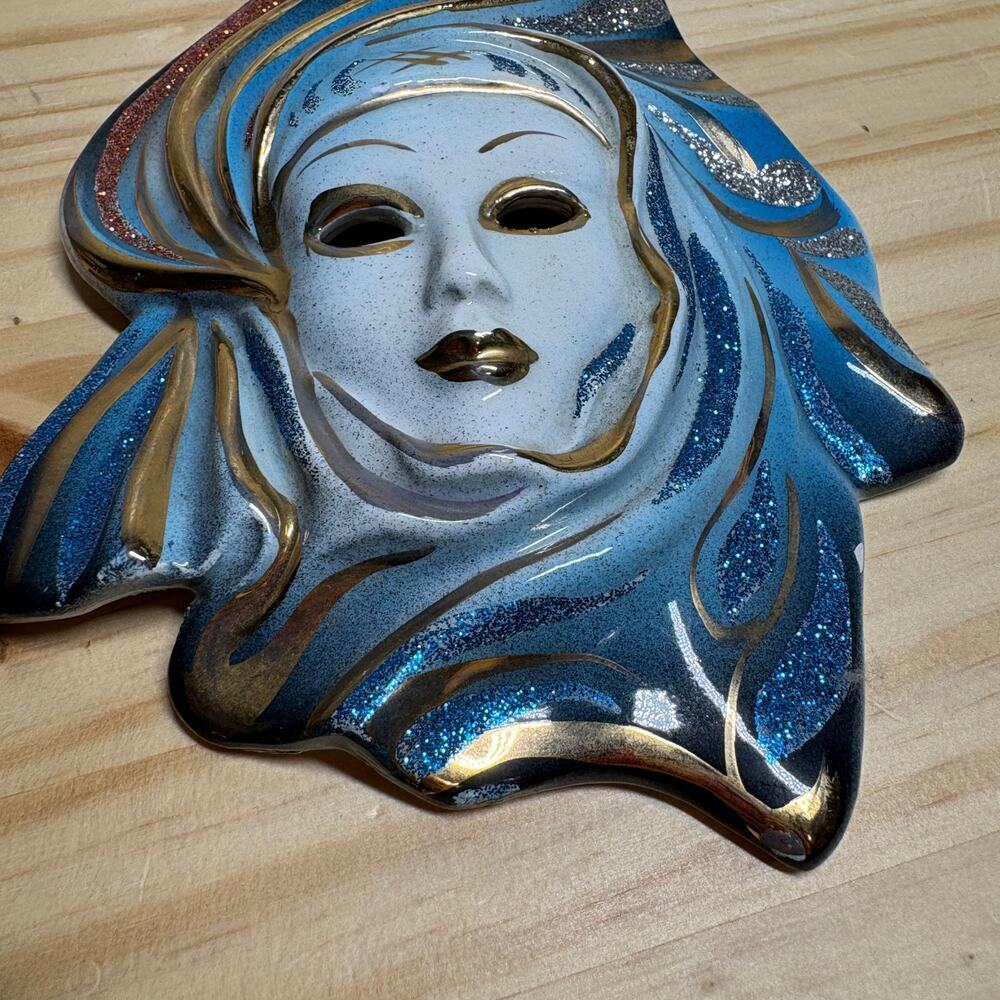 Vintage Womens Decorative Ceramic Mask Mascara Blue Gold 5X6 - Picture 2 of 8